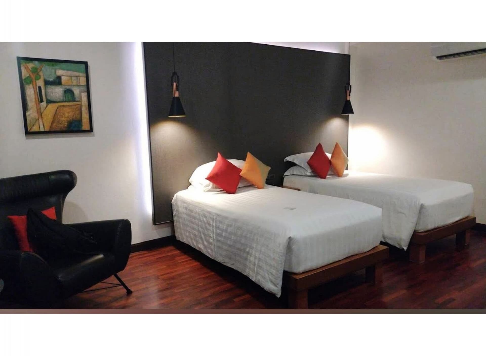 Pool view Bungalow Double/Twin